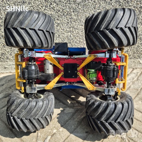Tamiya Bullhead RC Monster Truck 1:10, снимка 7 - Коли, камиони, мотори, писти - 50513403