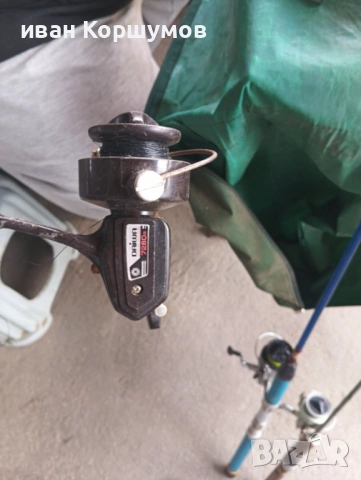  Въдици две части 10 евро макари 15 евро, снимка 5 - Макари - 53915296