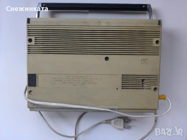 Ретро радио ВЕФ 221, снимка 4 - Радиокасетофони, транзистори - 52793176