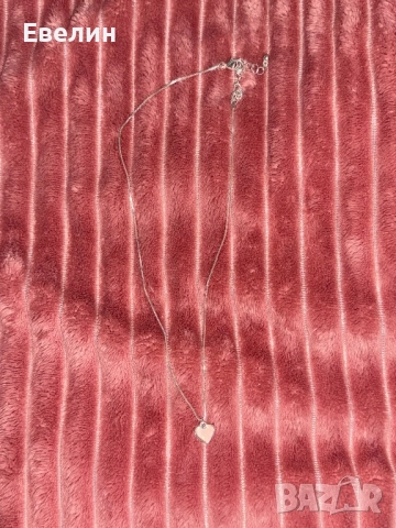 Гердан със сърце, снимка 2 - Колиета, медальони, синджири - 52736206