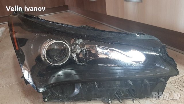 Десен фар за Лексус NX, снимка 2 - Части - 37603312