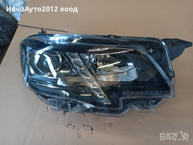 Фар десен оригинален 90146218 Peugeot partner Rifter 2019г Пежо Партнер рифтер, снимка 2 - Части - 44683106