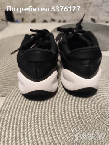 Детски маратонки Nike, снимка 5 - Детски маратонки - 56060844