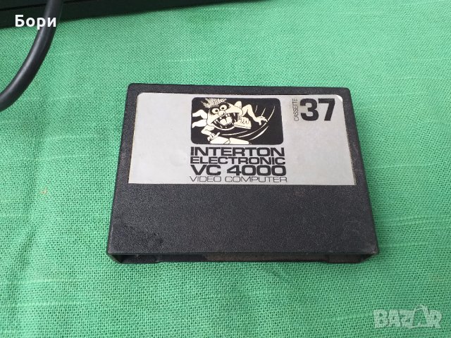 Interton Electronic VC4000 video computer, снимка 6 - Други игри и конзоли - 30374808