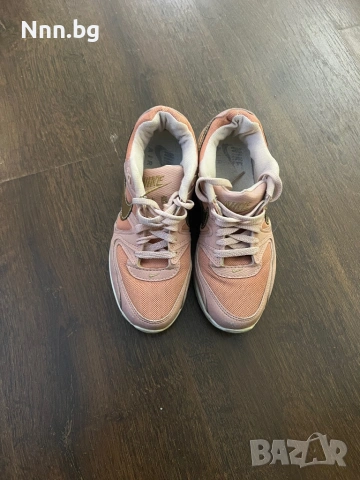 меки маратонки