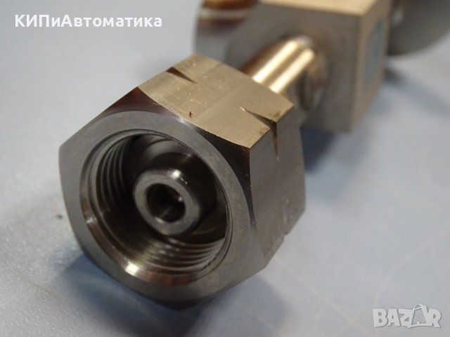 кран г-образен FUJIKIN 150K 316 diaphragm valve actuator 1/4, снимка 7 - Резервни части за машини - 37203792