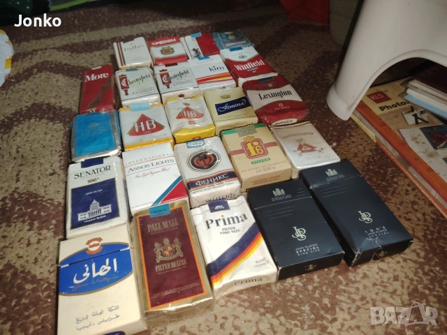 Стари цигарени опаковки, снимка 6 - Колекции - 53141277