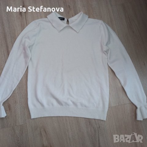 Бяла елегантна блузка тънко плетиво , снимка 1 - Блузи с дълъг ръкав и пуловери - 35643532