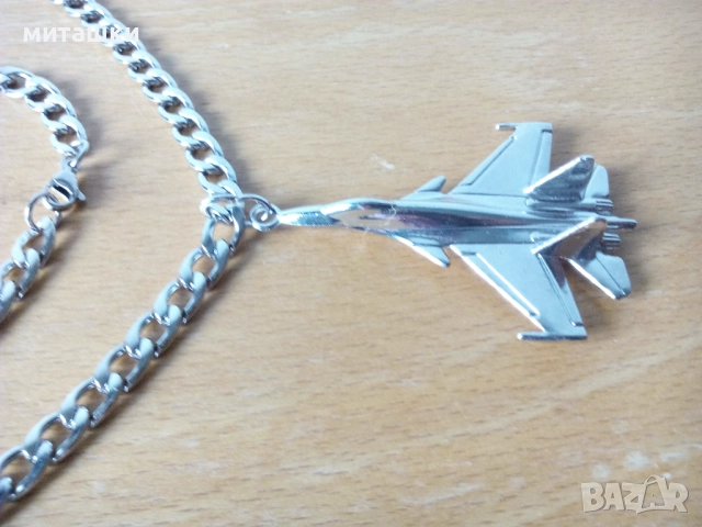Ланец с висулка самолет Су33, снимка 4 - Колиета, медальони, синджири - 52225717