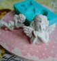 Малки свирещо и подпряно ангелчета ангел силиконов молд форма за украса торта фондан гипс кръщене, снимка 3