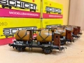 Двуосни товарни вагони с бурета/бъчви Schicht 1:87 HO влак, влакче, снимка 1