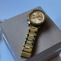 Луксозен часовник PARFOIS с кристали в комплект с гривна, снимка 7 - Дамски - 31305691