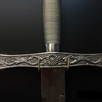 Инкрустиран кръстоноски меч -800х1020 +поставка, снимка 3 - Други ценни предмети - 32149943
