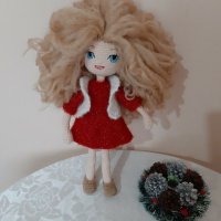 Плетена кукла София , снимка 2 - Кукли - 37064333