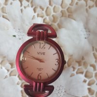 Продавам няколко модела дамски часовници + подарък, снимка 10 - Дамски - 32156768