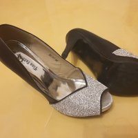 Дамски обувки, снимка 2 - Дамски обувки на ток - 31969309