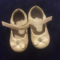 Детски официални обувки, снимка 1 - Детски обувки - 42110545