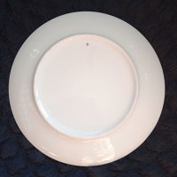 Порцеланова чиния , снимка 2 - Декорация за дома - 38396466