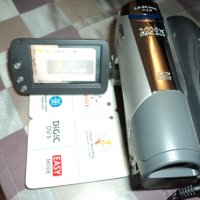 Видеокамера Canon DC311, снимка 14 - Камери - 34241316