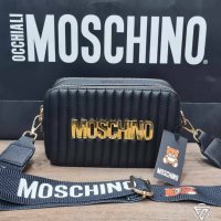 Moschino дамска чанта през рамо код 206 , снимка 6 - Чанти - 40632799