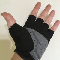 Протекторни ръкавици Bontrager, снимка 2 - Шапки, шалове и ръкавици - 31037158