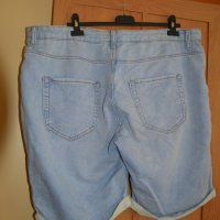 Светло сини дънкови къси панталони, снимка 2 - Къси панталони и бермуди - 42081568