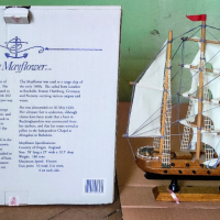Модел, точно копие на корабa с платна "Мейфлауър", снимка 1 - Картини - 44794400