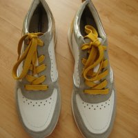 Нови кожени обувки / маратонки Jana, снимка 1 - Маратонки - 30794753
