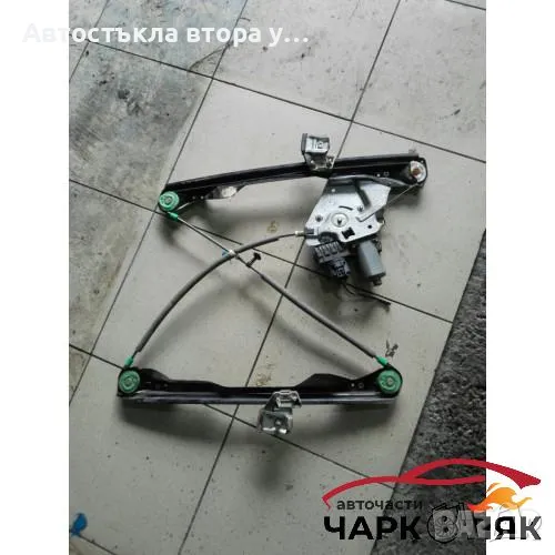 Ел машинка стъкло предна дясна Форд Фокус комби 1.8тдди,стъклоповдигач, снимка 1