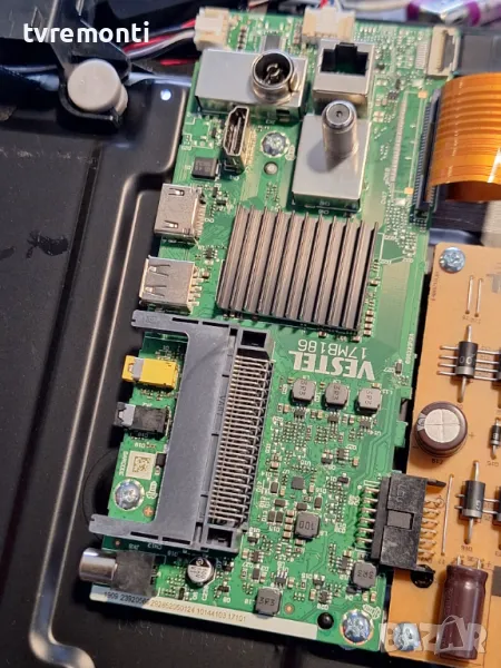 Main Board 17MB186 , for Toshiba 32WA2363DG for 32 inc DISPLAY VES315WNFT-L3-Z01, снимка 1
