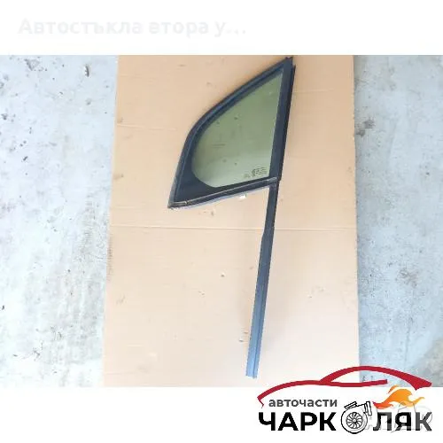 Стъкло предно ляво триъгълно Ситроен Ц3 2012, снимка 1