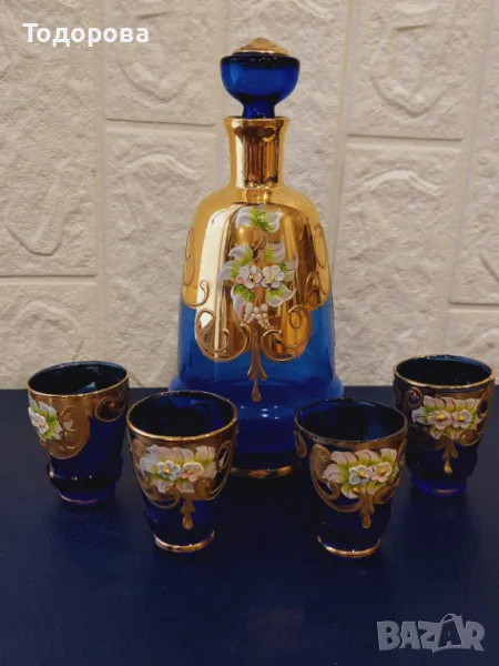 Сет за ликьор-италианско синьо стъкло с ръчно рисуван емайл, снимка 1