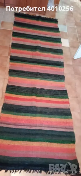 АНТИКВАРНА РЪЧНО ТЪКАНА ЧЕРГА 260/80 +ПОДАРЪК ВАЗА, снимка 1