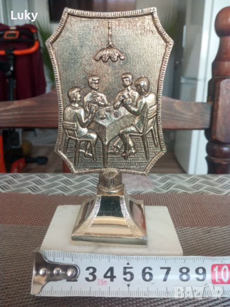 Продавам красив,антикварен,плакет-трофей., снимка 1