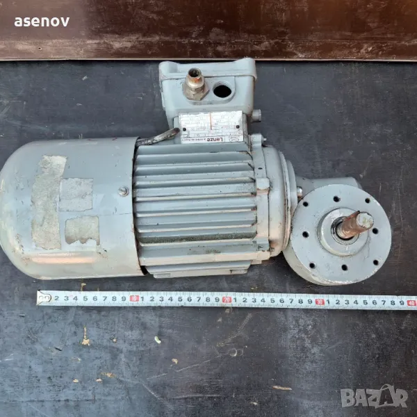 червячен редуктор със спирачка, снимка 1