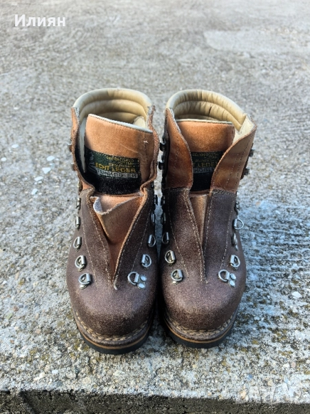 Туристически обувки, снимка 1