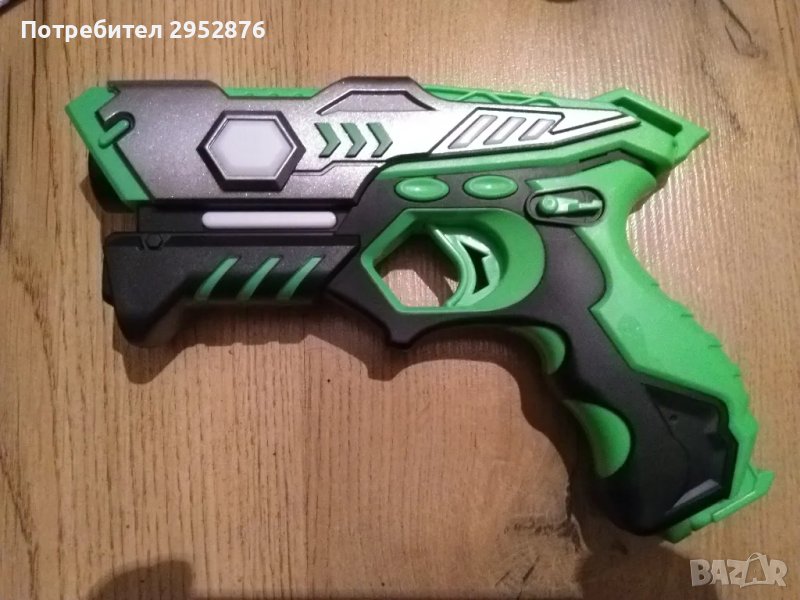 Детска играчка пистолет със светлини и звуци, снимка 1
