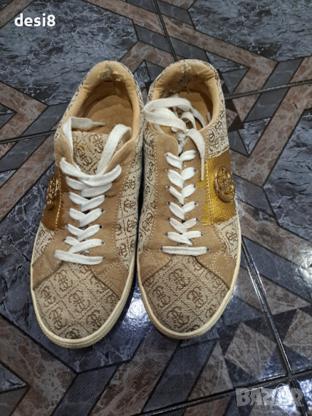 Спортни обувки Guess, снимка 1