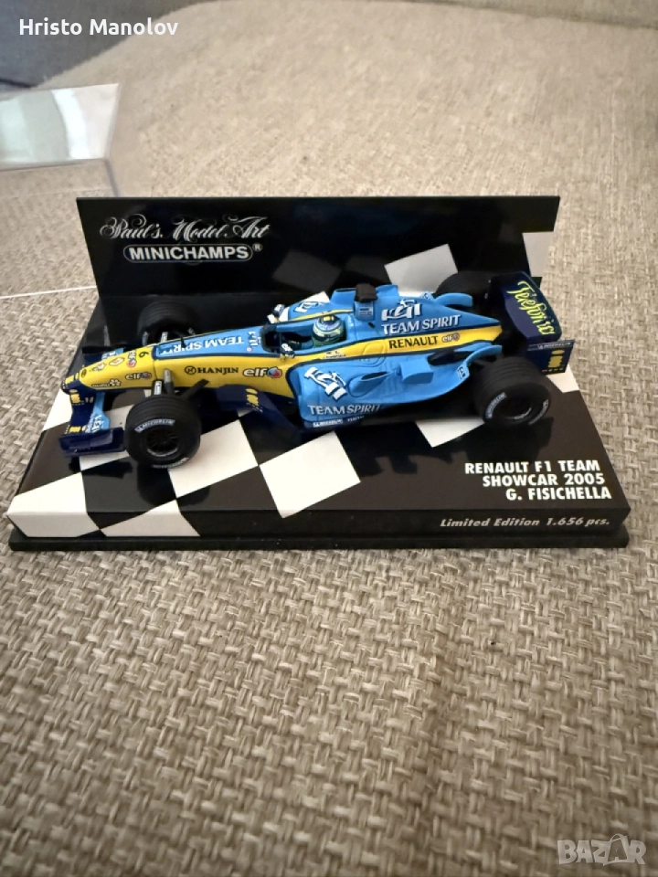 Minichamps 1/43 Scale Renault F1, снимка 1