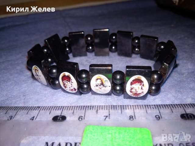 СТАРА ГРИВНА от ШЛИФОВАНИ КАМЪЧЕТА МАГНЕТИТ с ИКОНКИ РАЗТЕГЛИВА на ЛАСТИК ХЕНД МЕЙД БИЖУ 37093