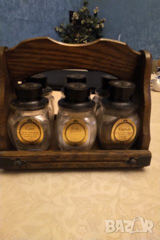 Холандска масивна дървена поставка с буркани за подправки , снимка 3 - Аксесоари за кухня - 31641989