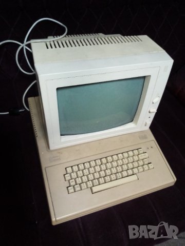 Правец 8 M стар ретро компютър , снимка 1