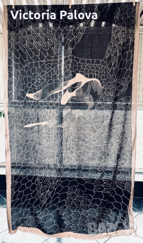 Голям артистичен дизайнерски шал Дания , снимка 5 - Шалове - 52796264