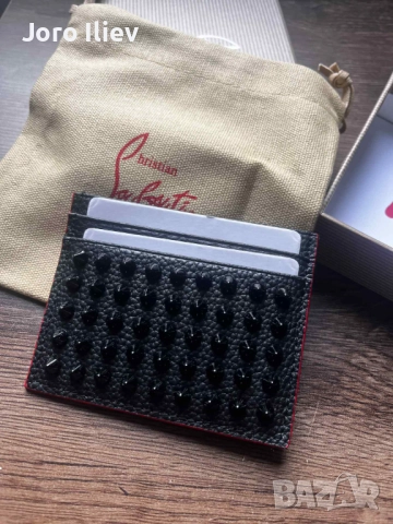 Портфейл / Картодържач Christian Louboutin кожен, снимка 2 - Портфейли, портмонета - 52352834