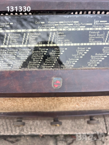 продавам лампово радио PHILIPS, снимка 2 - Плейъри, домашно кино, прожектори - 50113762