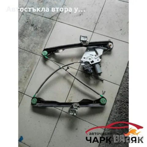 Ел машинка стъкло предна дясна Форд Фокус комби 1.8тдди,стъклоповдигач