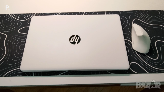 Снежно бял лаптоп HP , отличен! , снимка 2 - Лаптопи за дома - 53928292