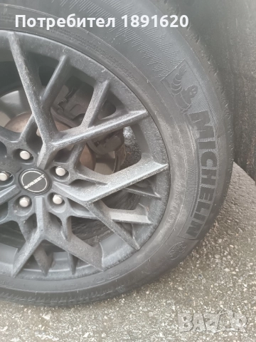 18 лята джанта свалени са от Хюндай с летни гуми , снимка 3 - Гуми и джанти - 52477893