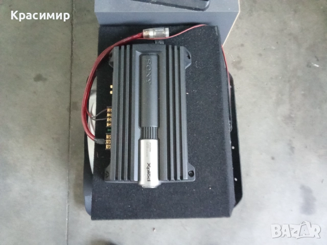 Бас каса Sony 12" с усилвател Sony 350W, снимка 2 - Ресийвъри, усилватели, смесителни пултове - 52809669