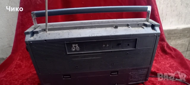 стар японски оригинален радиокасетофон Sanyo , снимка 13 - Антикварни и старинни предмети - 53054234